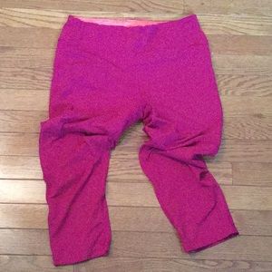Capri workout pants